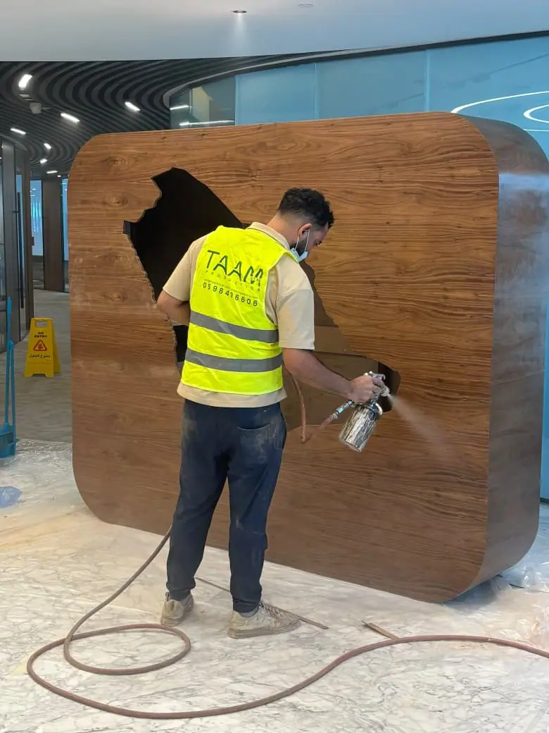 Shareek — Illuminated Map Wall — Spray finishing on site
